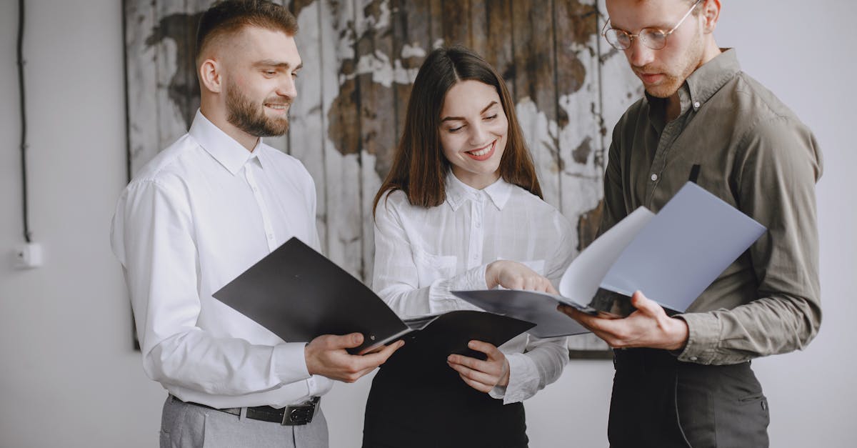 宝塔实名账号：“如何充值和管理流量卡？”